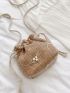 Mini Floral Embroidery Drawstring Straw Bag