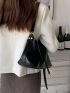 Black Hobo Bag Fashionable Letter Graphic PU For Daily Life