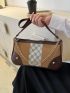 Fashionable Baguette Bag Geometric Pattern Chain & Studded Decor PU For Daily Life