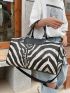 Random Black & White Striped Pattern Fashion Short-distance Travel Bag Hand-held Sports Fitness Bag, Mothers Day Gift For Mom