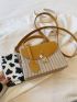 Mini Two Tone Straw Bag Metal Decor Fashionable For Vacation